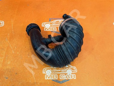 Патрубок воздушный MERCEDES-BENZ C-класс W203/S203/CL203 (2000 - 2004) — Разборка Мерседес