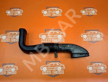 Патрубок воздушный MERCEDES-BENZ E-класс W212/S212/C207/A207 (2009 - 2013) — Разборка Мерседес