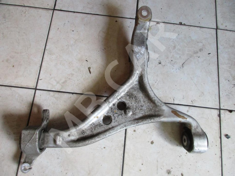 Рычаг передний нижний левый MERCEDES-BENZ M-класс AMG W166 (2011 - 2015) фото 1 &mdash; Разборка Мерседес