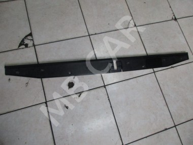 Накладка крышки багажника MERCEDES-BENZ W124 W124/S124/C124/A124 (1984 - 1993) — Разборка Мерседес