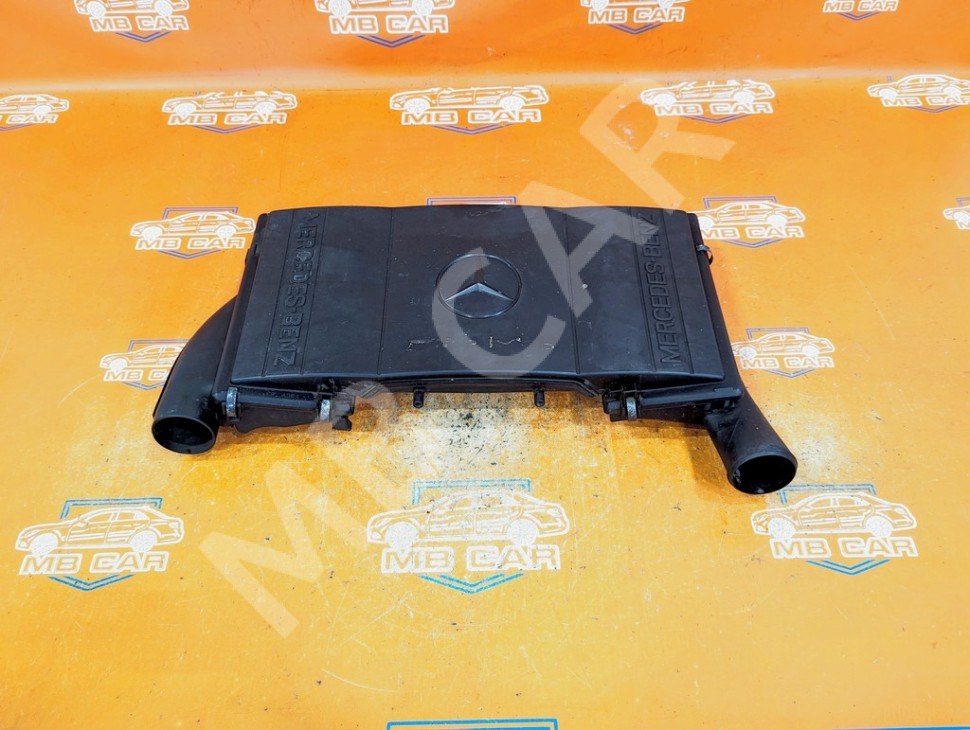 Корпус воздушного фильтра MERCEDES-BENZ E-класс AMG W210/S210 (1996 - 1999) фото 1 — Разборка Мерседес