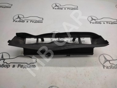 Воздухозаборник MERCEDES-BENZ CLK-класс C208/W208 (1997 - 2000) — Разборка Мерседес