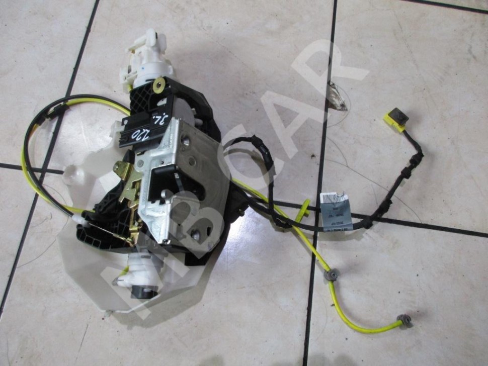 Замок двери задней левой MERCEDES-BENZ S-класс W220 рестайлинг (2002 - 2005) фото 1 — Разборка Мерседес