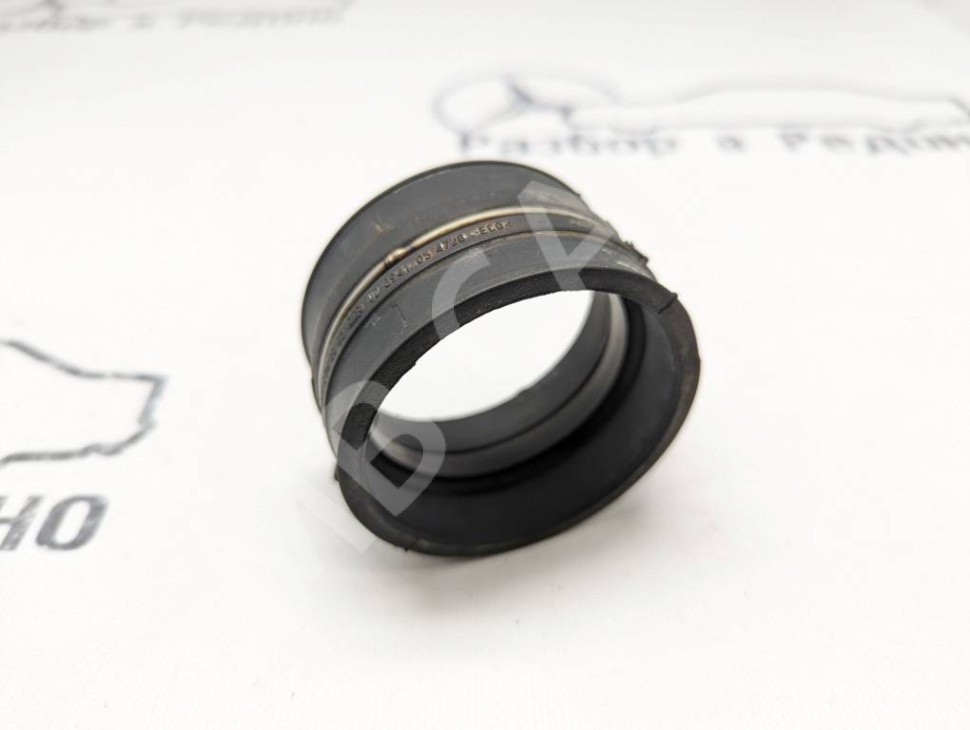 Патрубок воздушный MERCEDES-BENZ E-класс W211/S211 (2002 - 2006) фото 1 — Разборка Мерседес