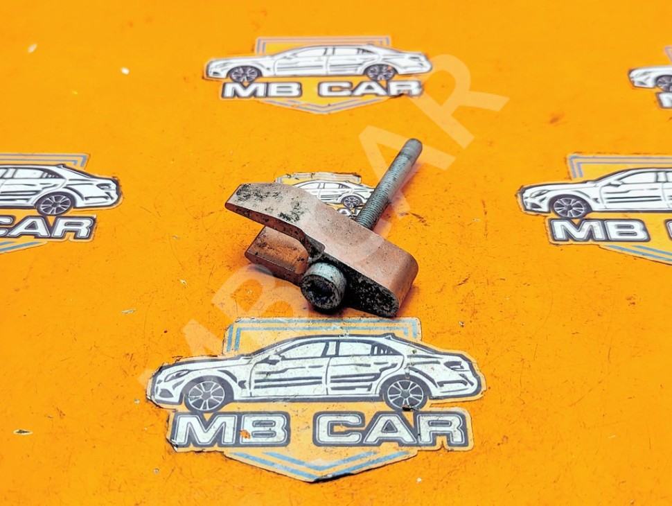 Кронштейн крепления форсунок MERCEDES-BENZ V-класс W447 рестайлинг (2019 - 2025) фото 1 &mdash; Разборка Мерседес