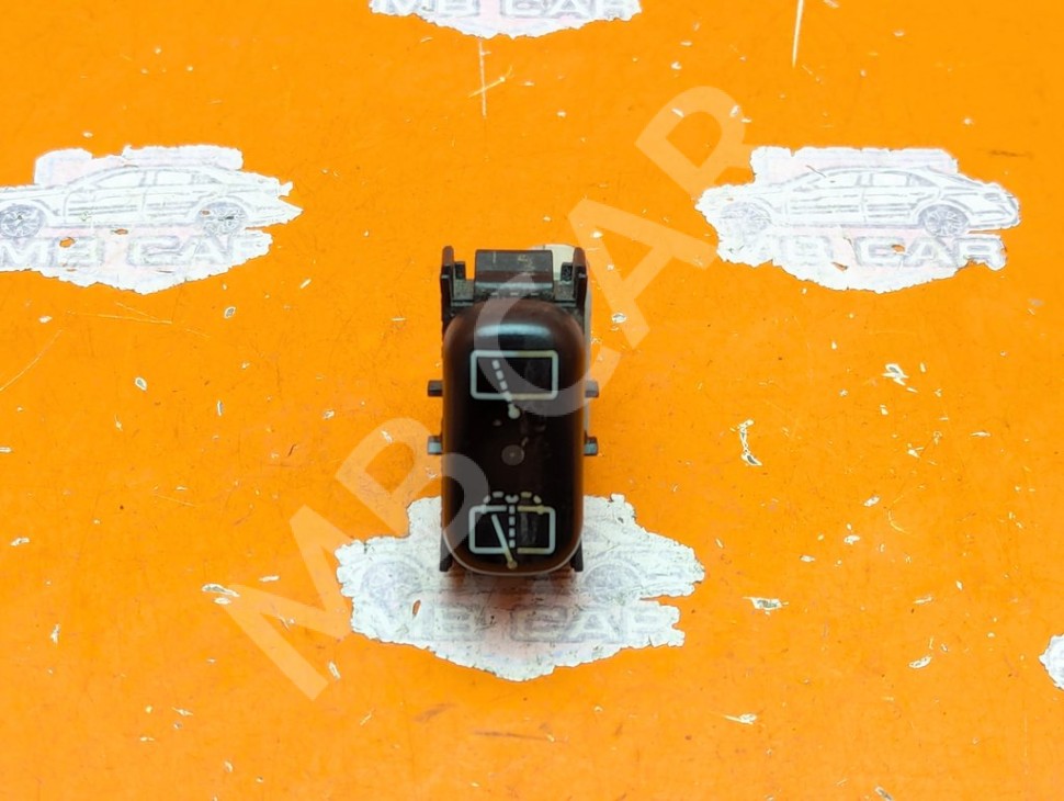 Кнопка MERCEDES-BENZ M-класс W163 рестайлинг (2001 - 2005) фото 1 &mdash; Разборка Мерседес