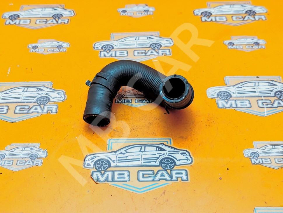 Патрубок ОЖ MERCEDES-BENZ GLK-класс X204 (2008 - 2012) фото 1 &mdash; Разборка Мерседес