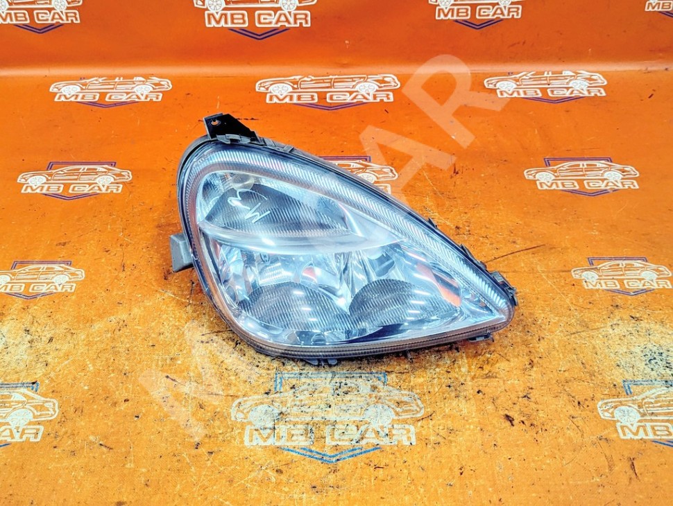 Фара правая MERCEDES-BENZ A-класс W168 рестайлинг (2001 - 2004) фото 1 — Разборка Мерседес