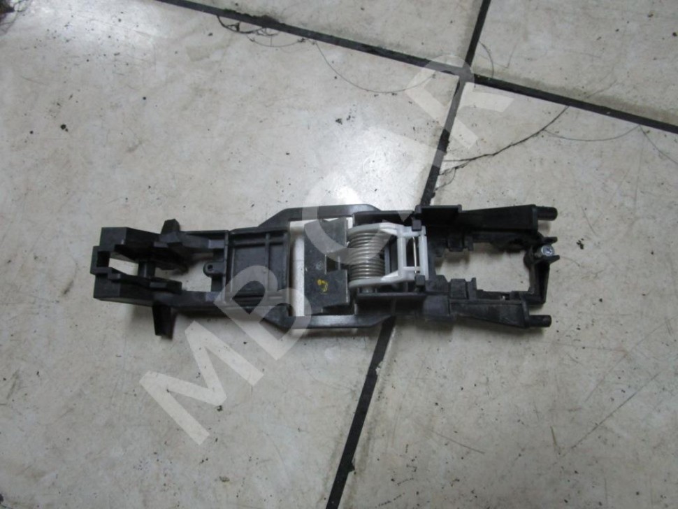 Ответная часть замка двери MERCEDES-BENZ E-класс W211/S211 (2002 - 2006) фото 1 &mdash; Разборка Мерседес