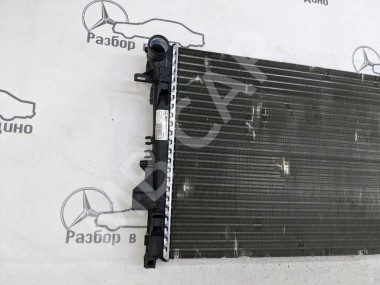 Радиатор MERCEDES-BENZ Vito W639 (2003 - 2010) — Разборка Мерседес