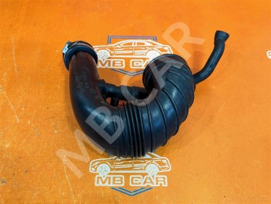 Патрубок воздушный MERCEDES-BENZ C-класс W203/S203/CL203 (2000 - 2004) — Разборка Мерседес