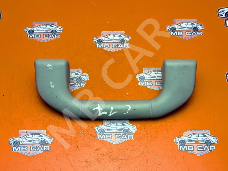 Ручка потолка MERCEDES-BENZ C-класс W204/S204 (2006 - 2011) фото 1 — Разборка Мерседес