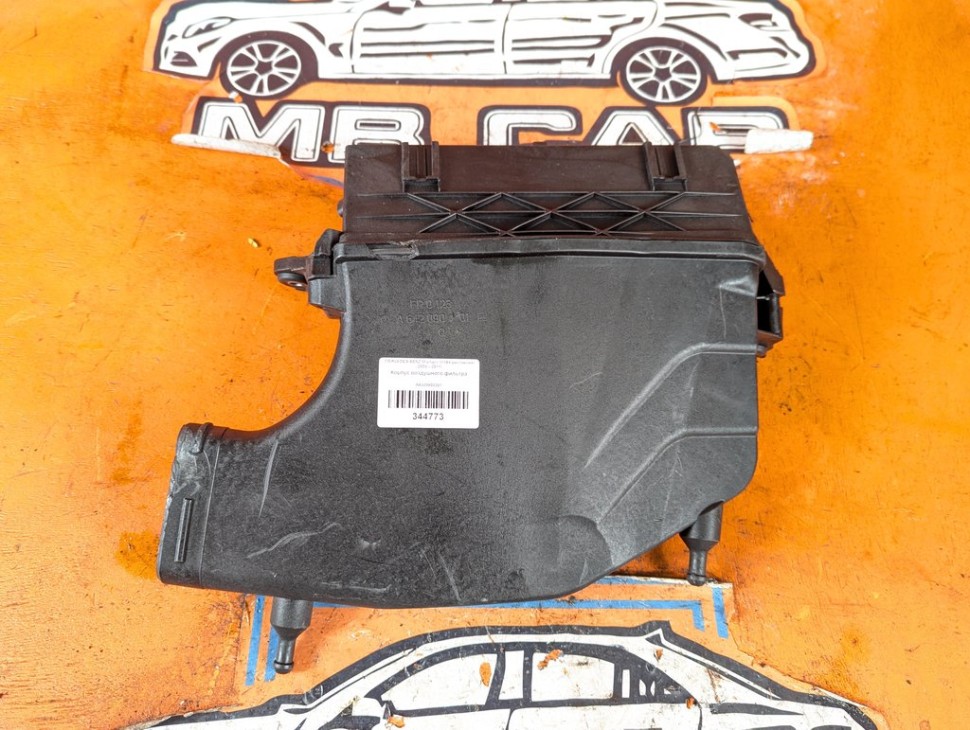 Корпус воздушного фильтра MERCEDES-BENZ M-класс W164 рестайлинг (2008 - 2011) фото 1 &mdash; Разборка Мерседес