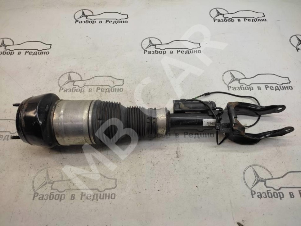 Пневмостойка передняя MERCEDES-BENZ GLE-класс W166 (2015 - 2018) фото 1 — Разборка Мерседес