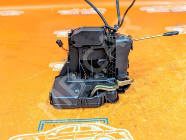 Замок двери передней левой MERCEDES-BENZ CLK-класс C209/A209 (2002 - 2005) — Разборка Мерседес