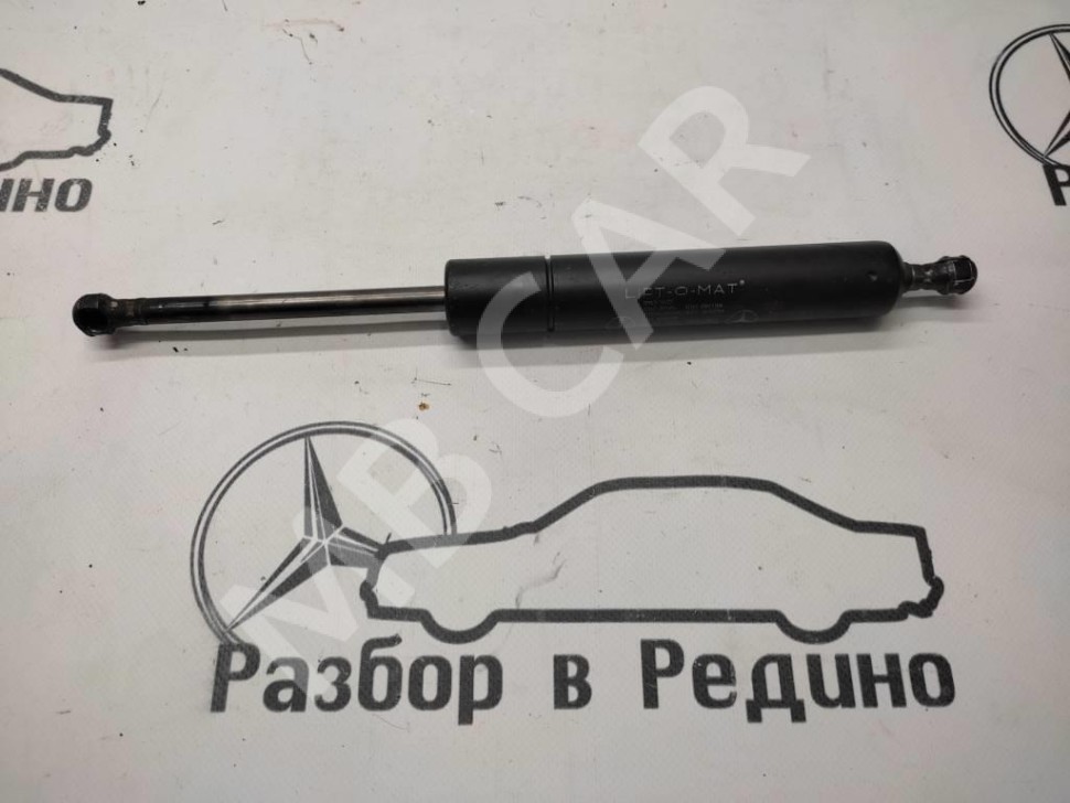 Амортизатор крышки багажника MERCEDES-BENZ E-класс W210/S210 (1995 - 1999) фото 1 — Разборка Мерседес