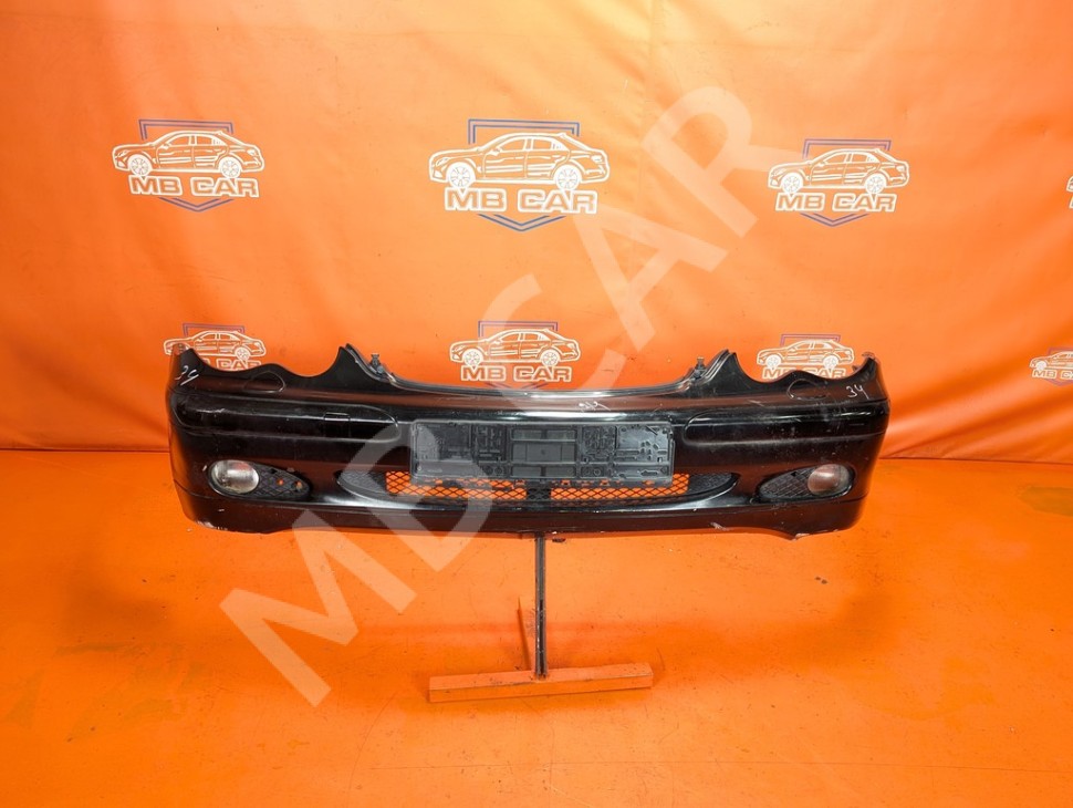 Бампер передний MERCEDES-BENZ C-класс W203/S203/CL203 (2000 - 2004) фото 1 &mdash; Разборка Мерседес