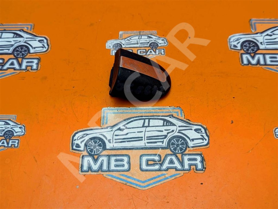 Крышка ручки двери MERCEDES-BENZ A-класс W168 (1997 - 2001) фото 1 &mdash; Разборка Мерседес