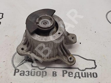 Опора двигателя MERCEDES-BENZ C-класс W205/S205/C205/A205 (2014 - 2018) — Разборка Мерседес