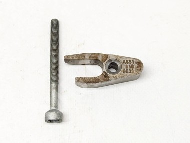 Кронштейн крепления форсунок MERCEDES-BENZ V-класс W447 рестайлинг (2019 - 2025) — Разборка Мерседес