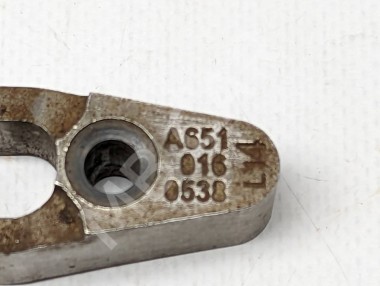 Кронштейн крепления форсунок MERCEDES-BENZ V-класс W447 рестайлинг (2019 - 2025) — Разборка Мерседес