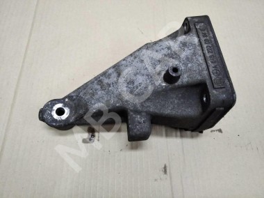 Лапа правая MERCEDES-BENZ Vito W639 (2003 - 2010) — Разборка Мерседес