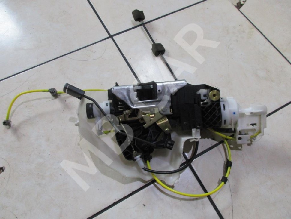 Замок двери задней правой MERCEDES-BENZ S-класс W220 рестайлинг (2002 - 2005) фото 1 — Разборка Мерседес