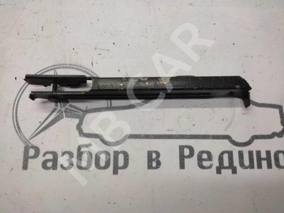 Кронштейн крепления бампера MERCEDES-BENZ C-класс W203/S203/CL203 (2000 - 2004) фото 1 — Разборка Мерседес