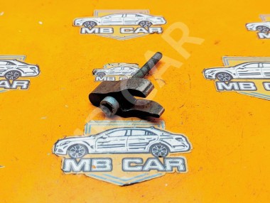 Кронштейн крепления форсунок MERCEDES-BENZ Vito W639 рестайлинг (2010 - 2014) &mdash; Разборка Мерседес