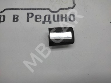 Крышка ручки двери MERCEDES-BENZ W124 W124/S124/C124/A124 (1984 - 1993) — Разборка Мерседес