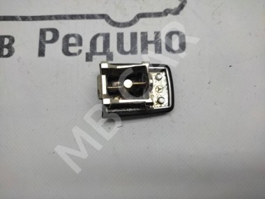 Крышка ручки двери MERCEDES-BENZ W124 W124/S124/C124/A124 (1984 - 1993) — Разборка Мерседес