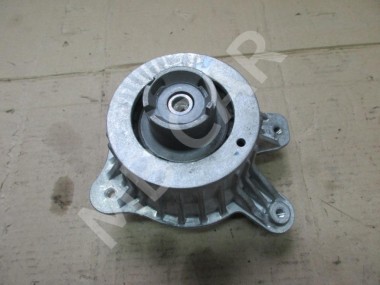 Опора двигателя MERCEDES-BENZ E-класс W213/S213/C238/A238 (2016 - 2021) — Разборка Мерседес