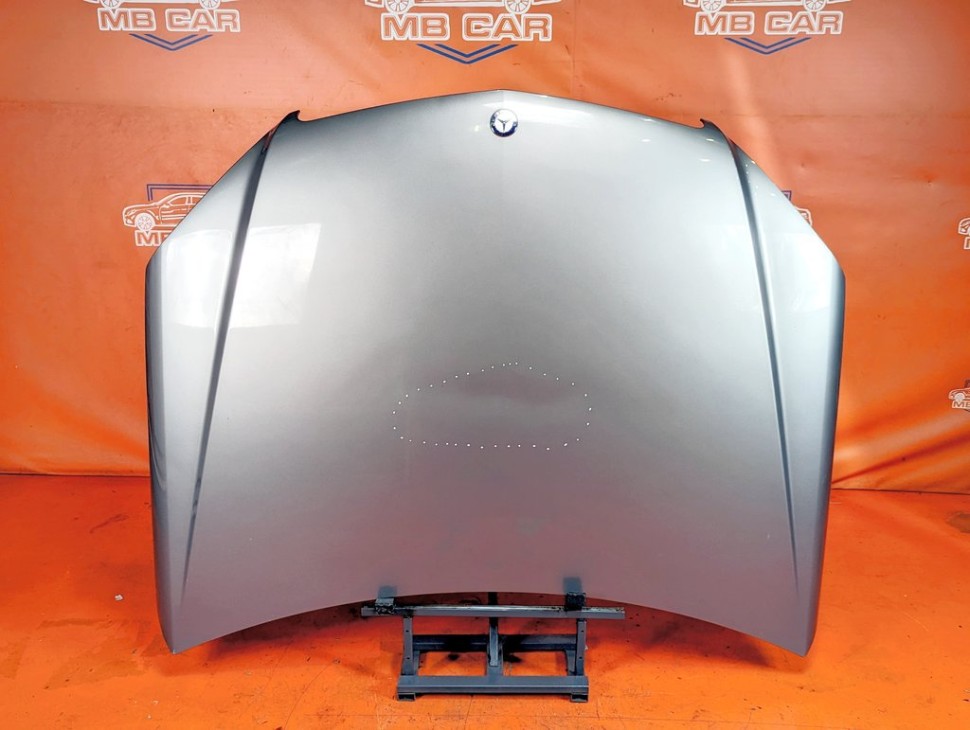 Капот MERCEDES-BENZ C-класс W204/S204 (2006 - 2011) фото 1 &mdash; Разборка Мерседес