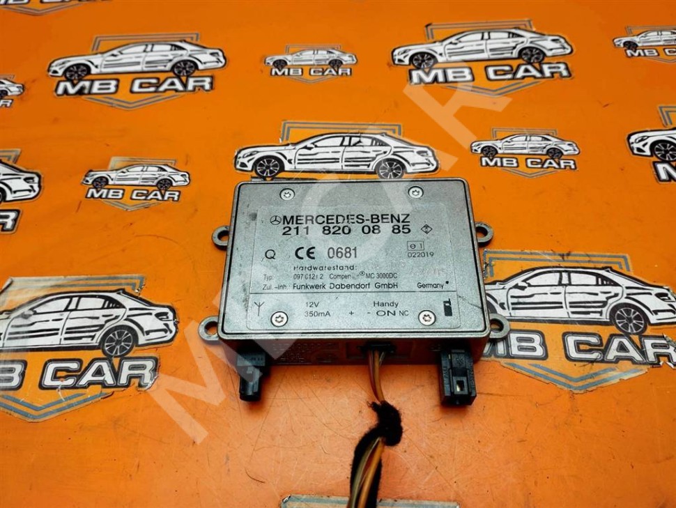 Усилитель антенны MERCEDES-BENZ M-класс W164 (2005 - 2008) фото 1 — Разборка Мерседес