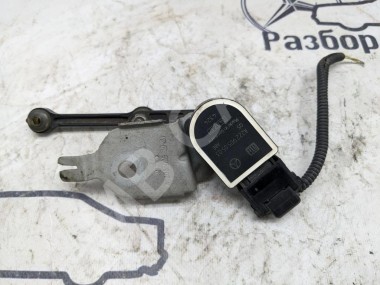 Датчик уровня пола MERCEDES-BENZ C-класс W205/S205/C205/A205 (2014 - 2018) — Разборка Мерседес