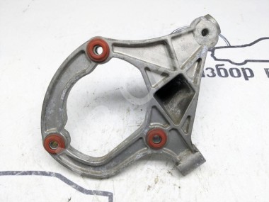 Кронштейн MERCEDES-BENZ C-класс W204/S204/С204 рестайлинг (2011 - 2015) — Разборка Мерседес