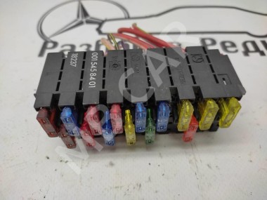 Блок предохранителей MERCEDES-BENZ E-класс W210/S210 (1995 - 1999) — Разборка Мерседес