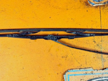 Поводок дворников MERCEDES-BENZ A-класс W168 рестайлинг (2001 - 2004) A 170 1.7 AT (95 л.с.) &mdash; Разборка Мерседес