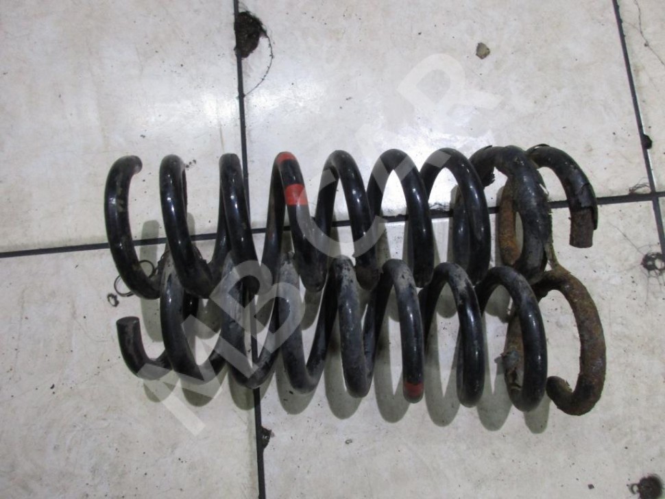 Пружина задняя MERCEDES-BENZ CLK-класс C208/A208 рестайлинг (1999 - 2003) фото 1 — Разборка Мерседес