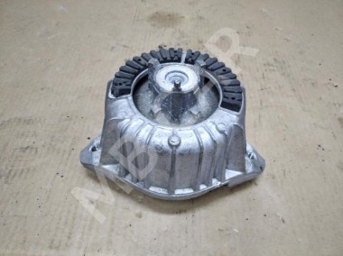 Опора двигателя MERCEDES-BENZ CLS-класс C218/X218 (2010 - 2014) — Разборка Мерседес