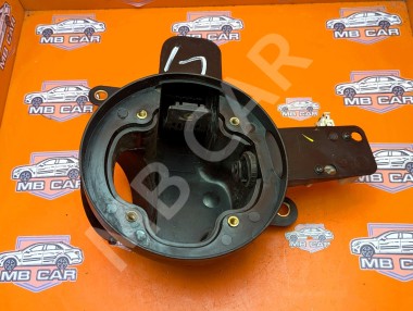 Заливная горловина MERCEDES-BENZ M-класс W163 рестайлинг (2001 - 2005) — Разборка Мерседес