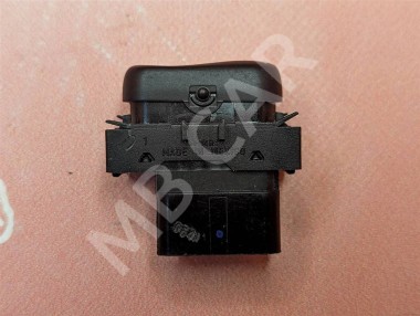 Кнопка обогрева сидений MERCEDES-BENZ M-класс W163 (1997 - 2001) — Разборка Мерседес