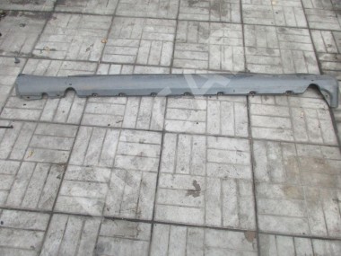 Порог пластиковый левый MERCEDES-BENZ W124 W124/S124/C124/A124 (1984 - 1993) — Разборка Мерседес