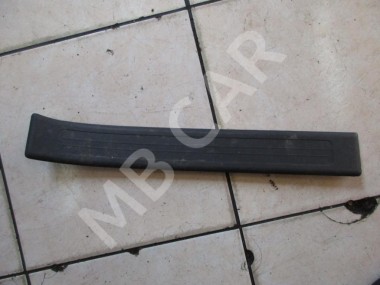 Накладка порога внутренняя MERCEDES-BENZ GL-класс X164 (2006 - 2009) — Разборка Мерседес