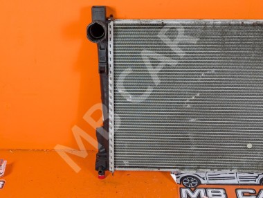 Радиатор MERCEDES-BENZ C-класс W203/S203/CL203 (2000 - 2004) &mdash; Разборка Мерседес