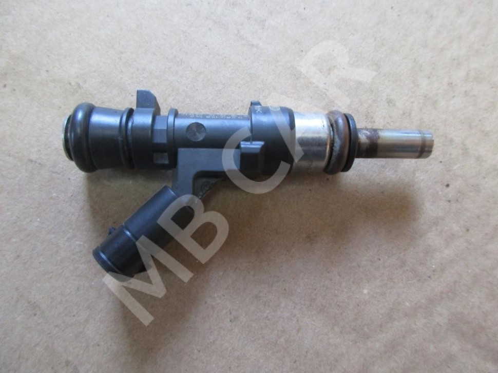 Форсунка БЕНЗИН MERCEDES-BENZ C-класс AMG W204/S204/С204 рестайлинг (2011 - 2015) фото 1 — Разборка Мерседес