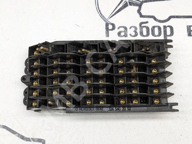 Блок предохранителей MERCEDES-BENZ W124 W124/S124/C124/A124 (1984 - 1993) — Разборка Мерседес