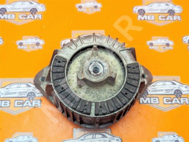 Опора двигателя MERCEDES-BENZ E-класс W212/S212/C207/A207 рестайлинг (2013 - 2016) — Разборка Мерседес