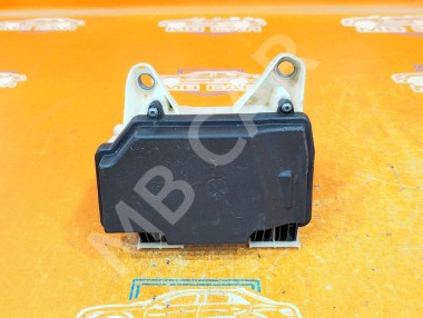 Корпус блока предохранителей MERCEDES-BENZ C-класс W205/S205/C205/A205 (2014 - 2018) — Разборка Мерседес