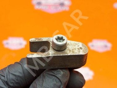 Кронштейн крепления форсунок MERCEDES-BENZ M-класс W164 (2005 - 2008) &mdash; Разборка Мерседес